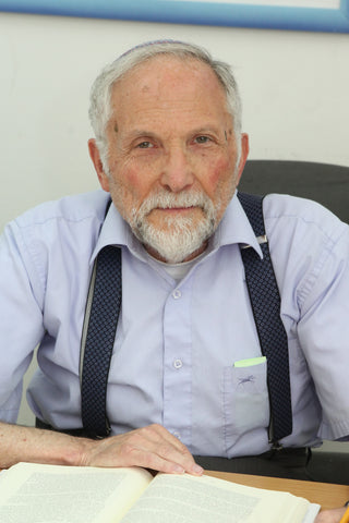 Dr. Menachem Gottesman